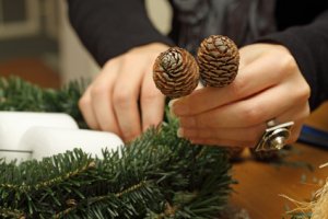 Les arbres à décorer pour le Réveillon : le sapin de Noël épicéa