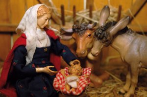 L'âne et le bœuf dans la crèche de Noël