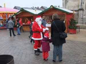 Marché de Noël à Crèvecoeur-le-grand Marché de Noël à Crèvecoeur-le-grand